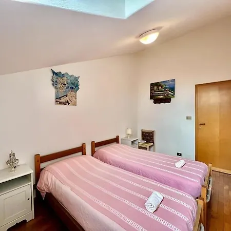 Apartment Elegant Mansarda Monzuno